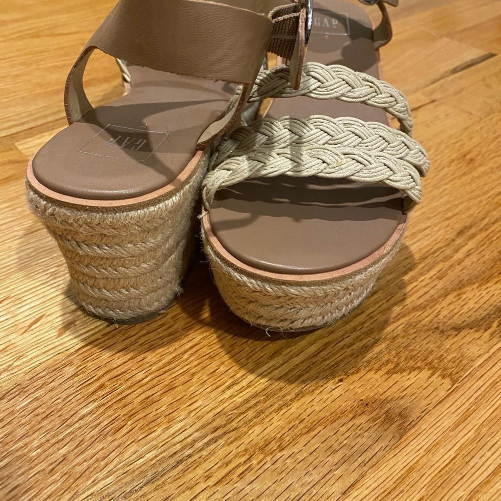Wedges - Picture 4 of 5